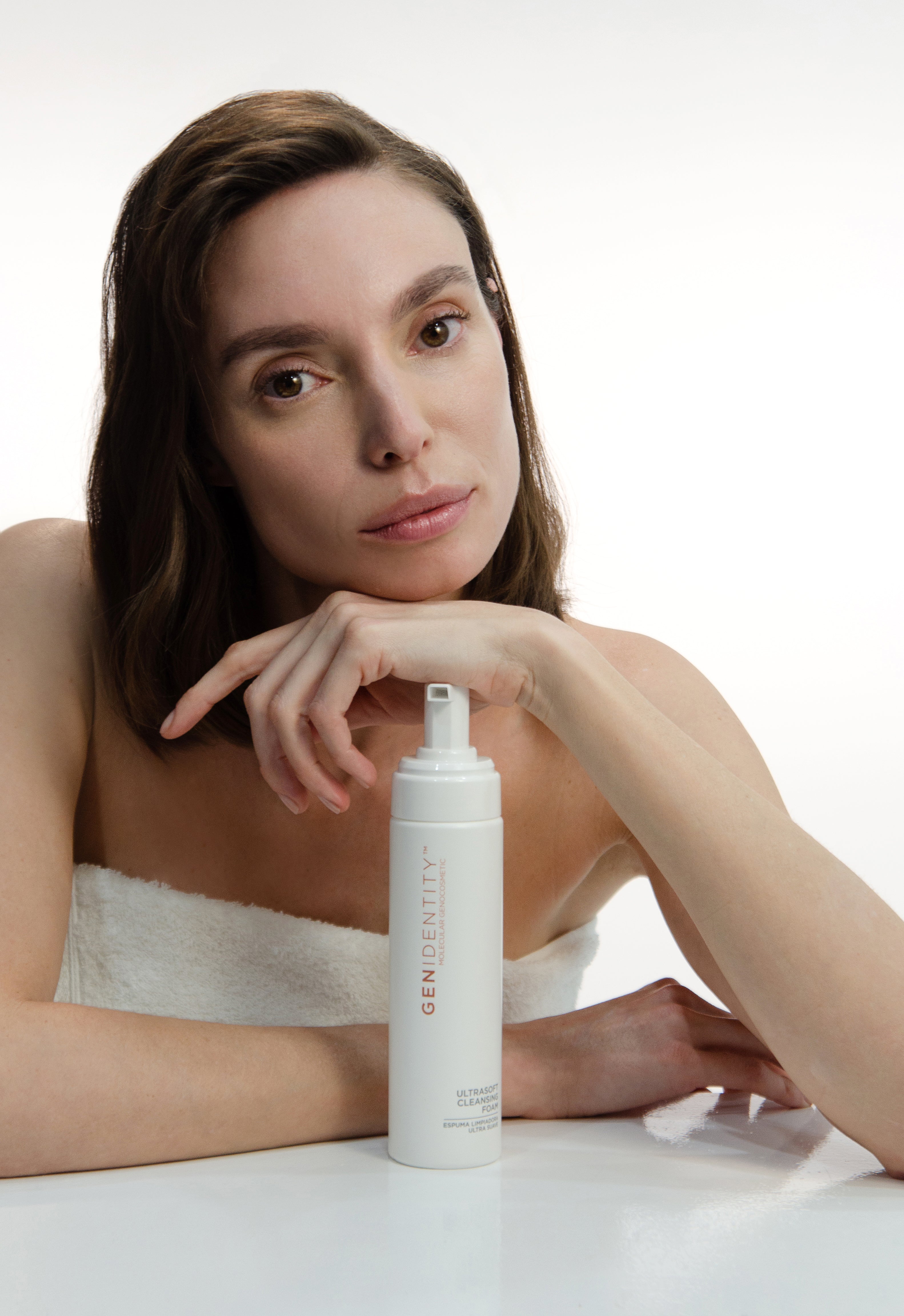 GENIDENTITY - Ultra Soft Cleansing Foam - Mousse nettoyante visage